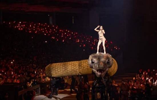 蔡依林演唱会总成本超2亿元 踩30米机械巨蛇亮相(图5) 游民星空