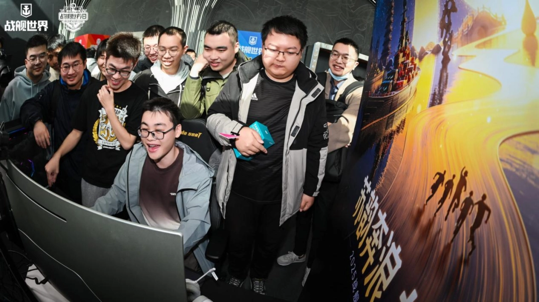 顶尖GOAT对决+水天光影秀：《战舰世界》给出了玩家真香的答案