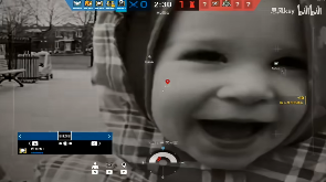 诡异的婴儿流口水黑白大头照，怎么就成为了网友摆烂专用表情包？