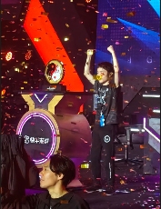 为向哥们证明《街头霸王6》不难，我要去总决赛揍“世界冠军”