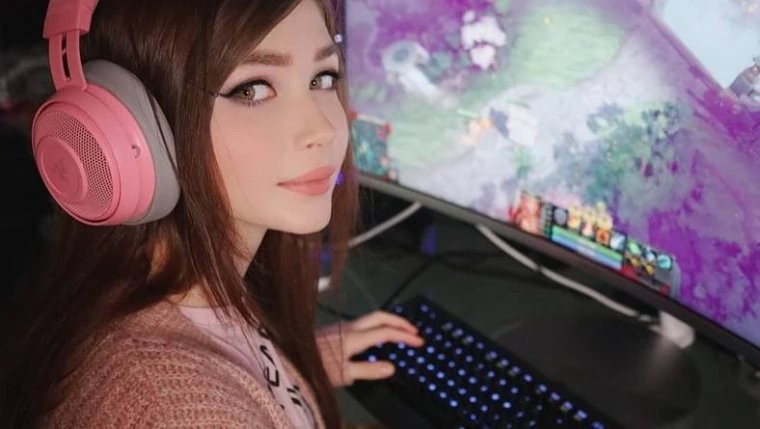 调查称半数玩家为女性 不愿发声只是怕被骚扰